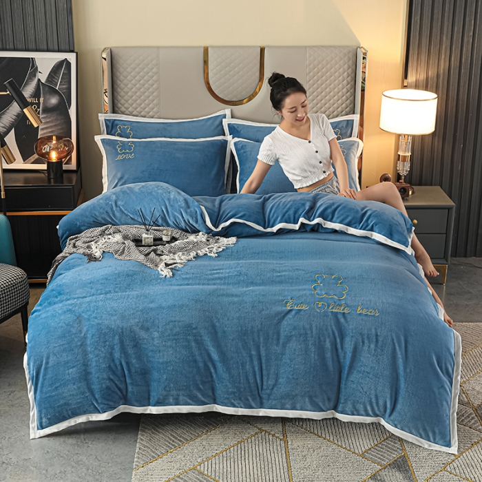 91家纺网 家纺一手货源 找家纺 爱洛家纺2021新款牛奶绒四件套 梦想-蓝