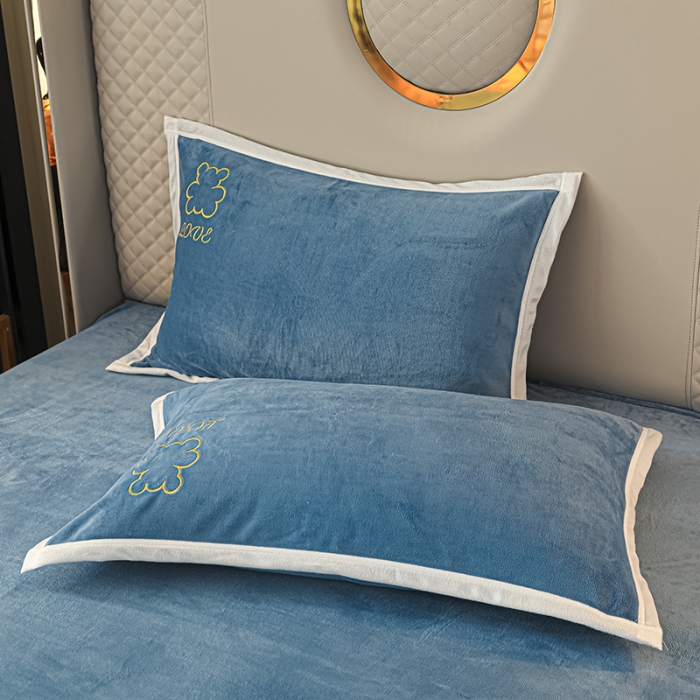 91家纺网 家纺一手货源 找家纺 爱洛家纺2021新款牛奶绒四件套 梦想-蓝