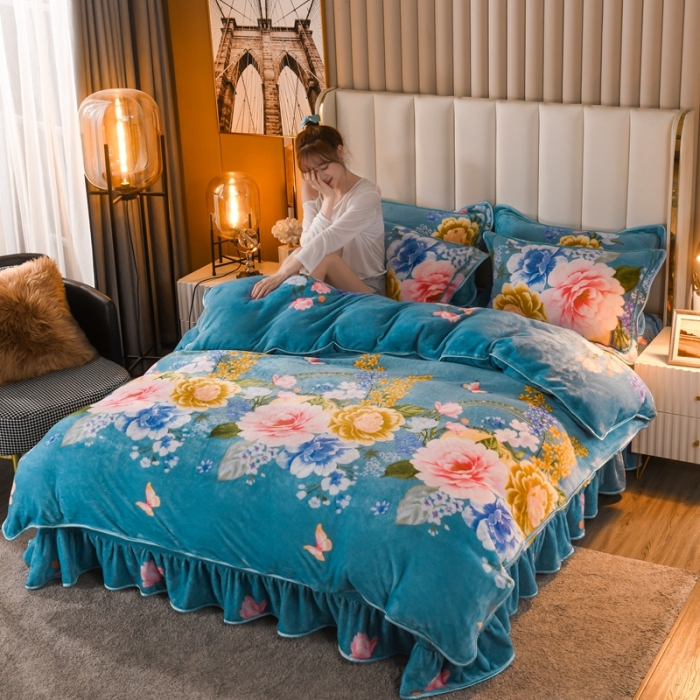 91家纺网 家纺一手货源 找家纺 爱洛家纺2021新款金貂绒四件套 百花争艳-蓝
