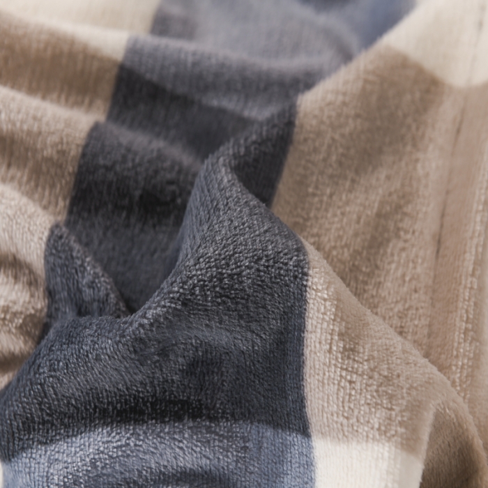 91家纺网 家纺一手货源 找家纺 爱洛家纺2021新款金貂绒四件套 格调