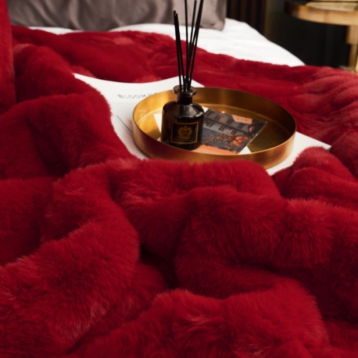 91家纺网 家纺一手货源 找家纺 凯轩毛毛毯毯子 仿裘皮毛毛毯毯子 大红