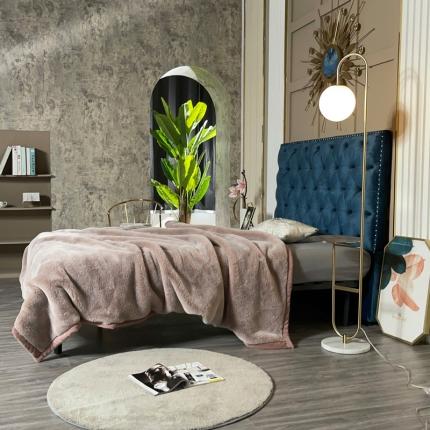 91家纺网 家纺一手货源 找家纺 （总）凯轩毛毛毯毯子 仿雪狐毛皮毛毛毯毯子 婚庆毛毯毯子 保暖毛毯毯子