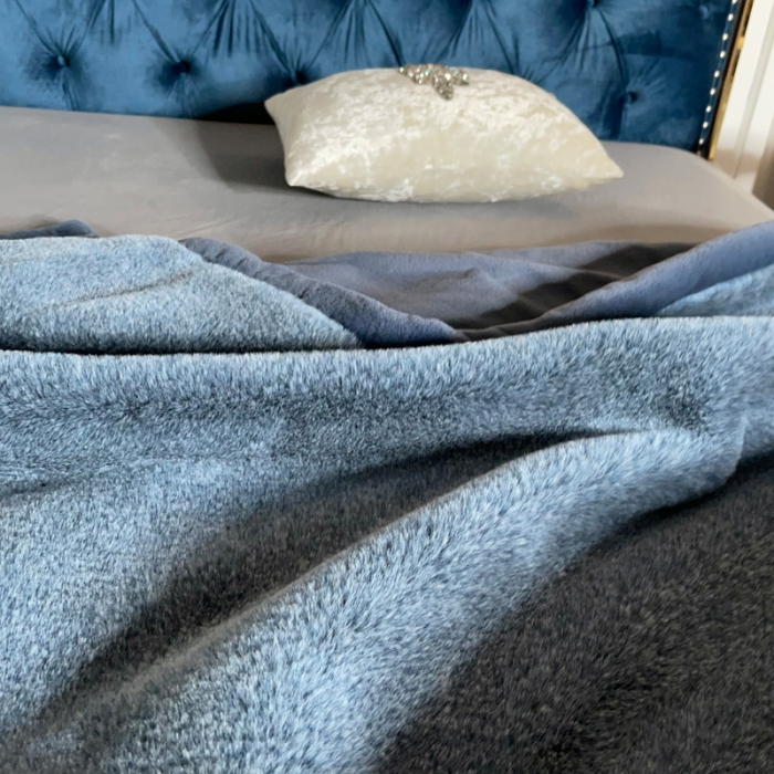 91家纺网 家纺一手货源 找家纺 （总）凯轩毛毛毯毯子 仿雪狐毛皮毛毛毯毯子 婚庆毛毯毯子 保暖毛毯毯子