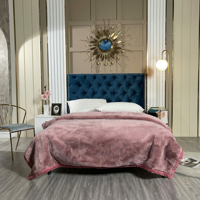 91家纺网 家纺一手货源 找家纺 凯轩毛毛毯毯子 2024新款仿雪狐毛皮毛毛毯毯子 雪狐粉