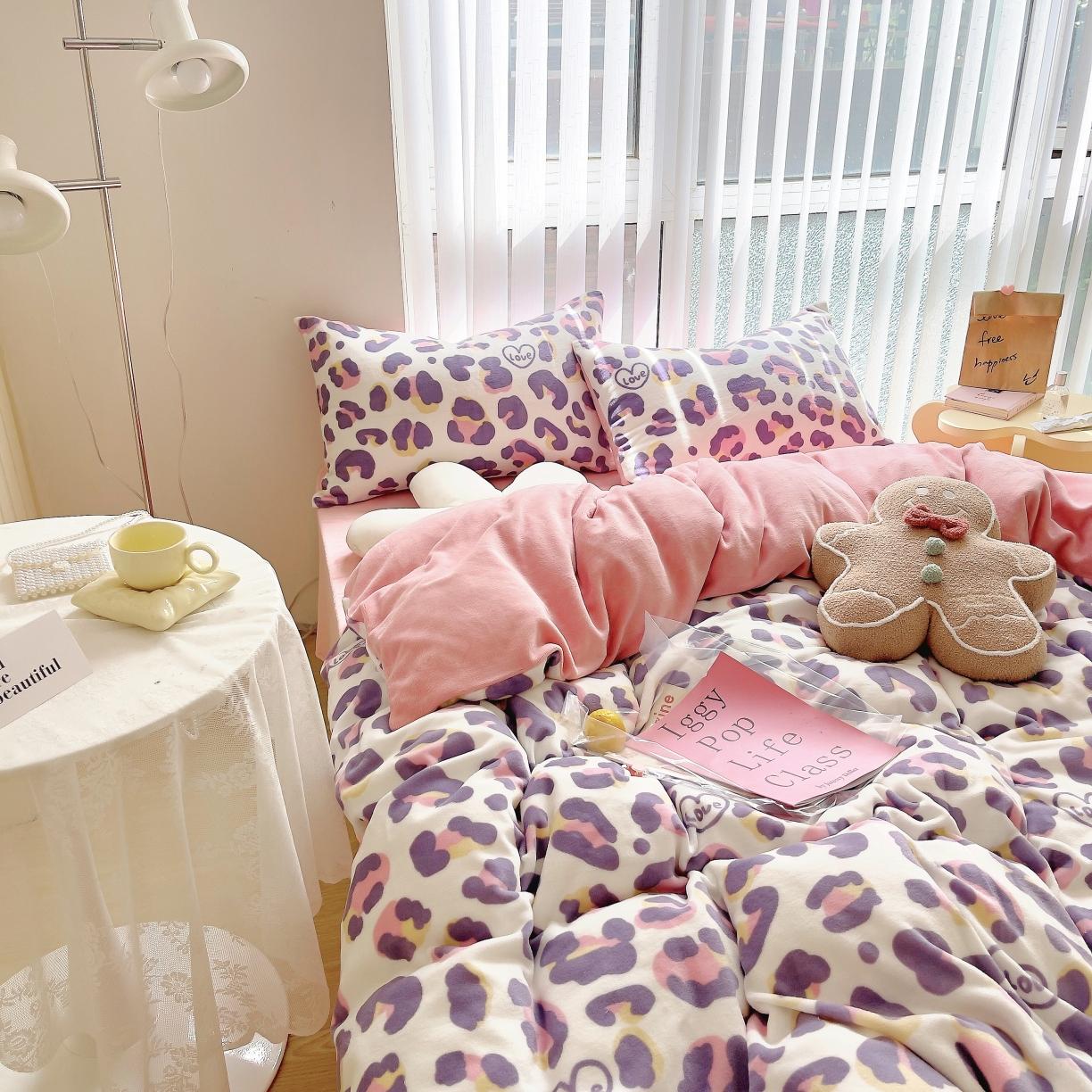 91家纺网 家纺一手货源 找家纺 圆岛 2021新款高克重牛奶绒ins小清新四件套 豹纹