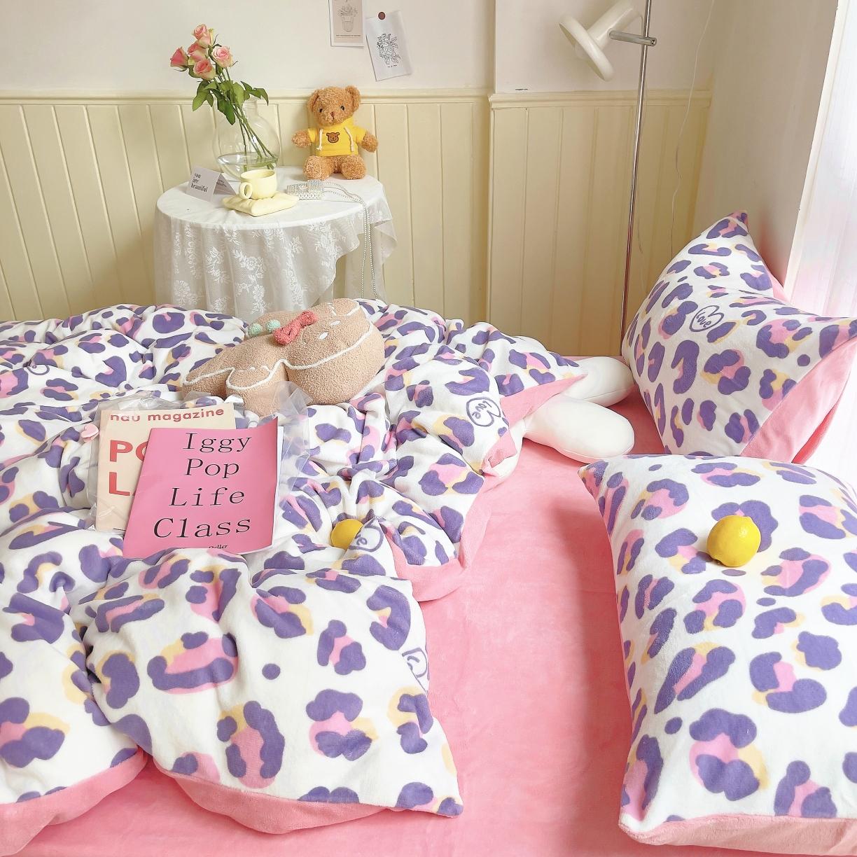 91家纺网 家纺一手货源 找家纺 圆岛 2021新款高克重牛奶绒ins小清新四件套 豹纹