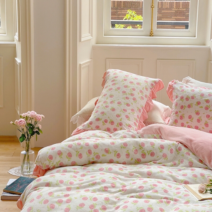 91家纺网 家纺一手货源 找家纺 圆岛 2021新款法式浪漫牛奶绒四件套 贝拉粉