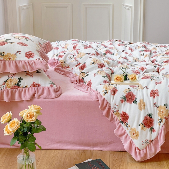 91家纺网 家纺一手货源 找家纺 圆岛 2021新款法式浪漫牛奶绒四件套 牡丹 洋粉