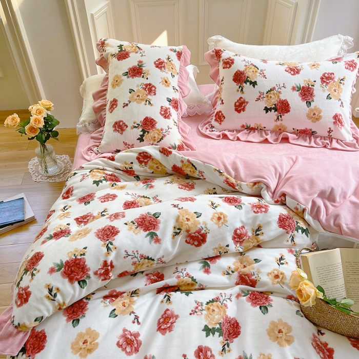 91家纺网 家纺一手货源 找家纺 圆岛 2021新款法式浪漫牛奶绒四件套 牡丹 洋粉