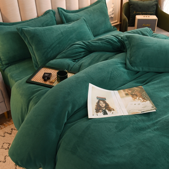 91家纺网 家纺一手货源 找家纺 甜之梦家纺2025新款牛奶绒四件套 （可定制尺寸）墨绿