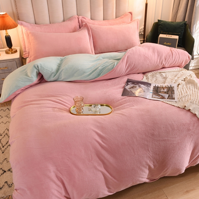 91家纺网 家纺一手货源 找家纺 甜之梦家纺2025新款牛奶绒四件套（可定制尺寸） 嫩绿+淡粉