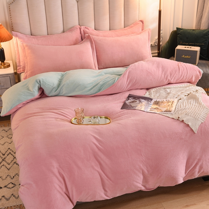 91家纺网 家纺一手货源 找家纺 甜之梦家纺2025新款牛奶绒四件套（可定制尺寸） 嫩绿+淡粉