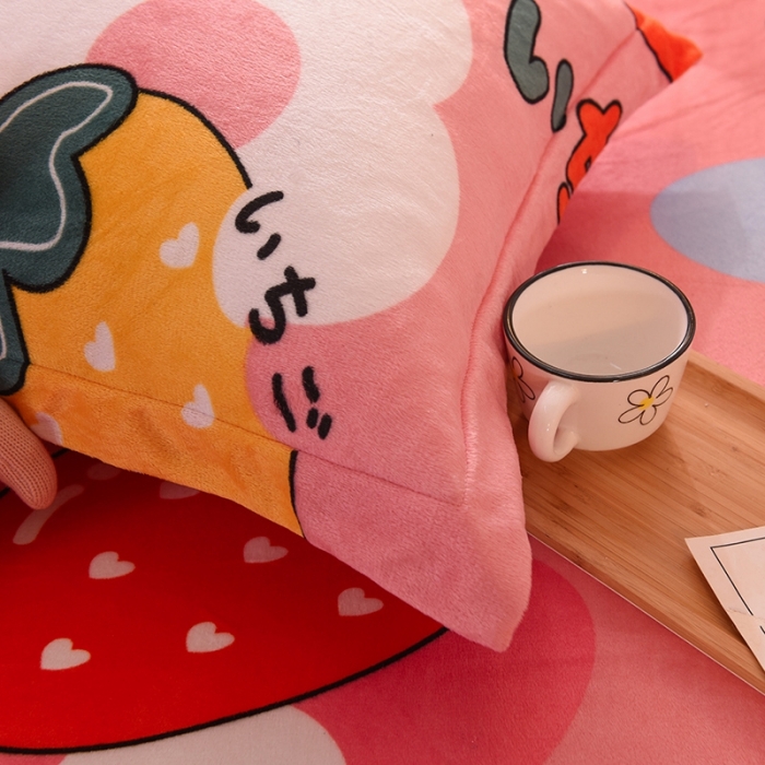 91家纺网 家纺一手货源 找家纺 甜之梦 2025新款水晶绒单品整套一对 草莓格