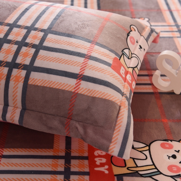 91家纺网 家纺一手货源 找家纺 甜之梦 2025新款水晶绒单品整套一对 格子萌熊