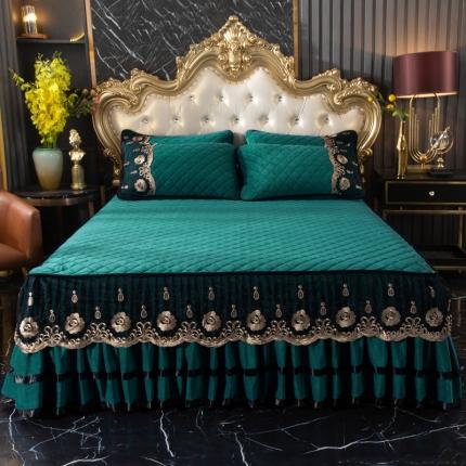 91家纺网 家纺一手货源 找家纺 能好家纺2021新款水晶绒夹棉床裙三件套 墨绿