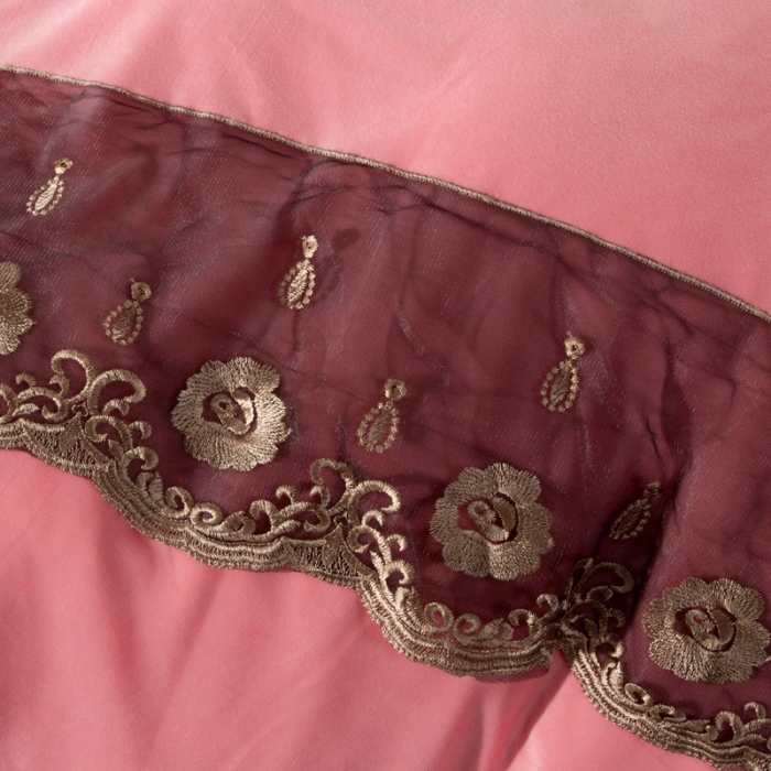 91家纺网 家纺一手货源 找家纺 能好家纺2021新款水晶绒夹棉床裙三件套 粉玉