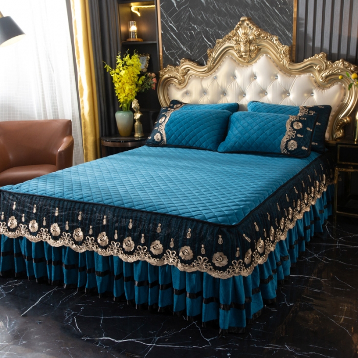 91家纺网 家纺一手货源 找家纺 能好家纺2021新款水晶绒夹棉床裙三件套 月光蓝