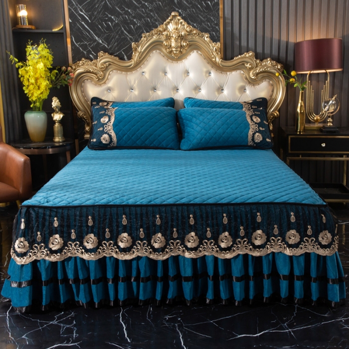 91家纺网 家纺一手货源 找家纺 能好家纺2021新款水晶绒夹棉床裙三件套 月光蓝