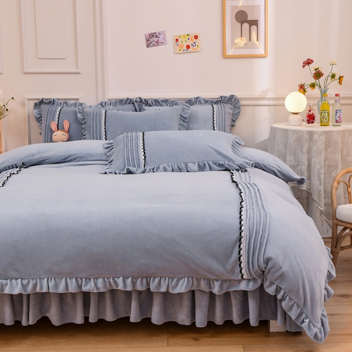 91家纺网 家纺一手货源 找家纺 绒兔兔 2021牛奶绒韩版揪花床裙四件套 潮蓝