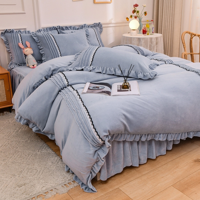 91家纺网 家纺一手货源 找家纺 绒兔兔 2021牛奶绒韩版揪花床裙四件套 潮蓝