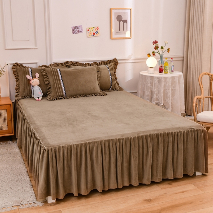 91家纺网 家纺一手货源 找家纺 绒兔兔 2021牛奶绒韩版揪花床裙四件套 咖啡