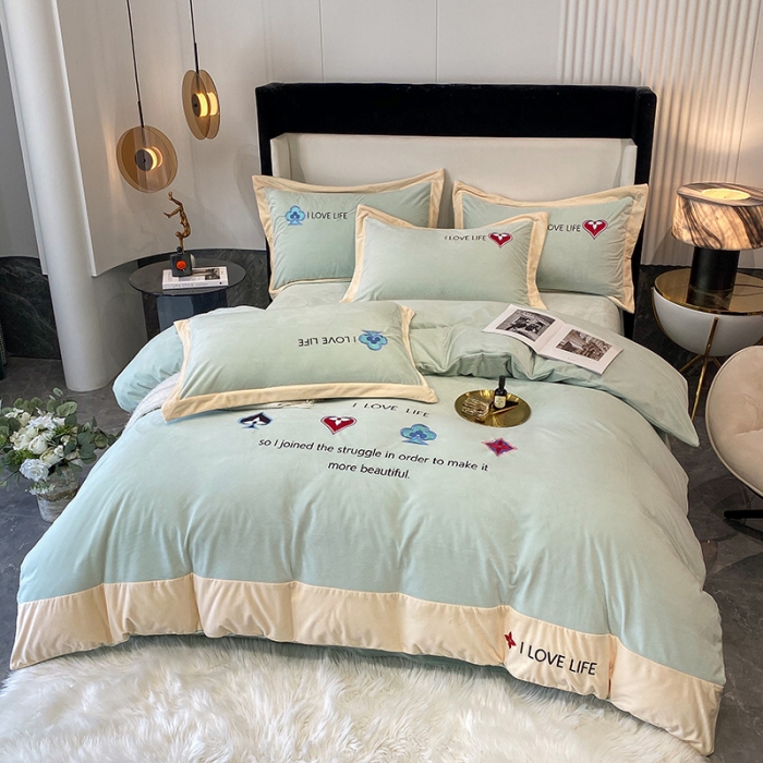 91家纺网 家纺一手货源 找家纺 澳梵 2021【艾利克斯】婴儿绒轻奢风刺绣四件套 艾利克斯-水绿