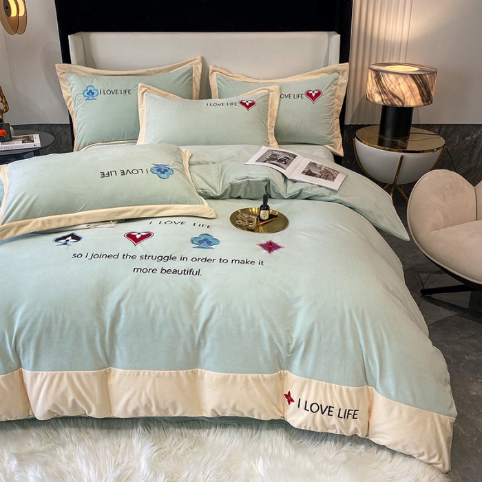 91家纺网 家纺一手货源 找家纺 澳梵 2021【艾利克斯】婴儿绒轻奢风刺绣四件套 艾利克斯-水绿