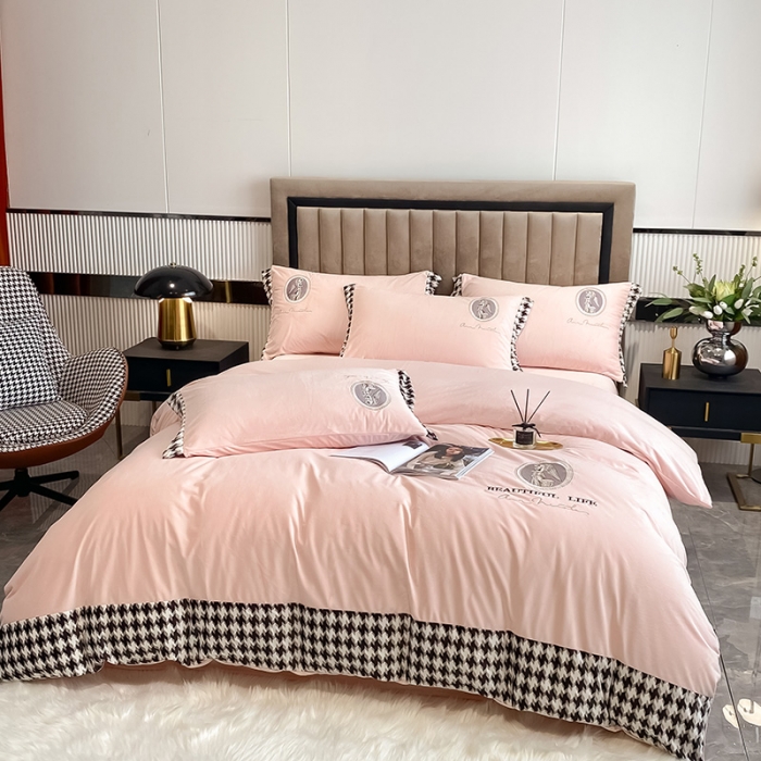 91家纺网 家纺一手货源 找家纺 澳梵 2021【爱神系列】婴儿绒轻奢风刺绣四件套 爱神-粉玉