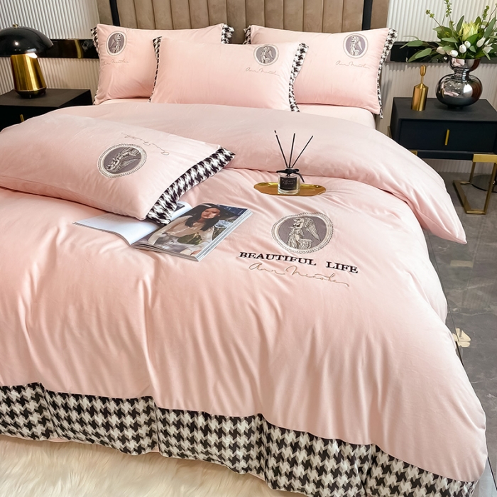 91家纺网 家纺一手货源 找家纺 澳梵 2021【爱神系列】婴儿绒轻奢风刺绣四件套 爱神-粉玉