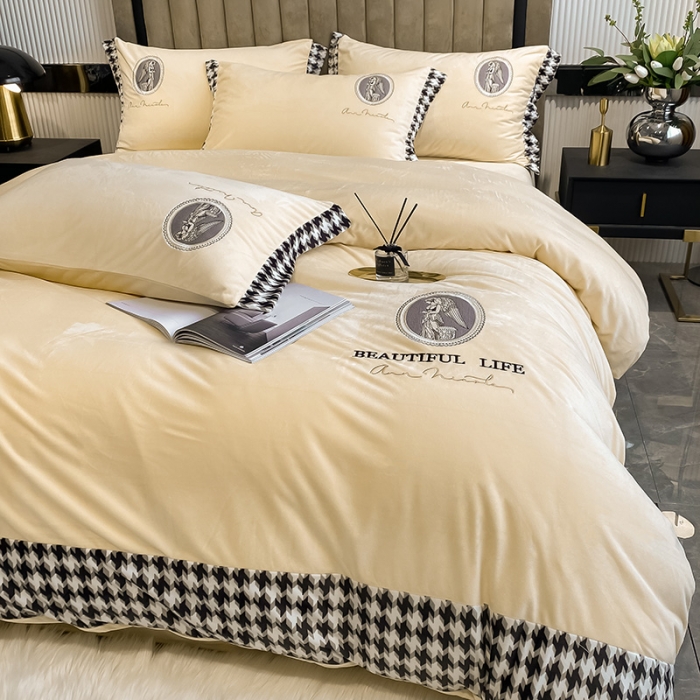 91家纺网 家纺一手货源 找家纺 澳梵 2021【爱神系列】婴儿绒轻奢风刺绣四件套 爱神-米色