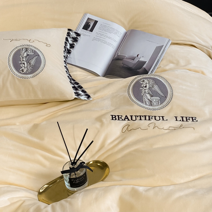 91家纺网 家纺一手货源 找家纺 澳梵 2021【爱神系列】婴儿绒轻奢风刺绣四件套 爱神-米色