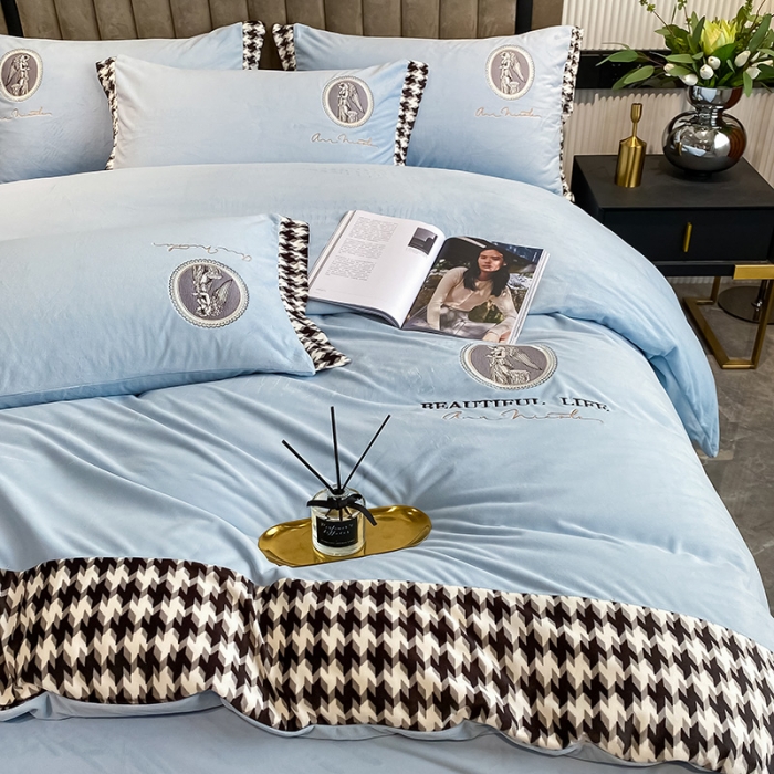 91家纺网 家纺一手货源 找家纺 澳梵 2021【爱神系列】婴儿绒轻奢风刺绣四件套 爱神-浅蓝