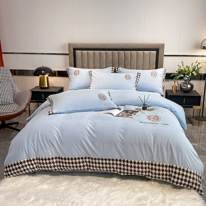 91家纺网 家纺一手货源 找家纺 澳梵 2021【爱神系列】婴儿绒轻奢风刺绣四件套 爱神-浅蓝