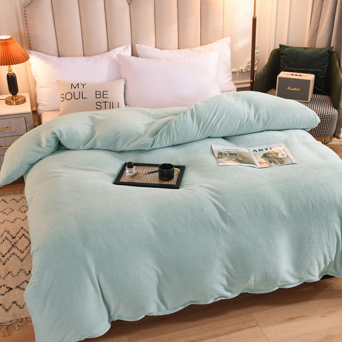 91家纺网 家纺一手货源 找家纺 甜之梦2025牛奶绒纯色拼色单品四件套被套（可定制尺寸）嫩绿