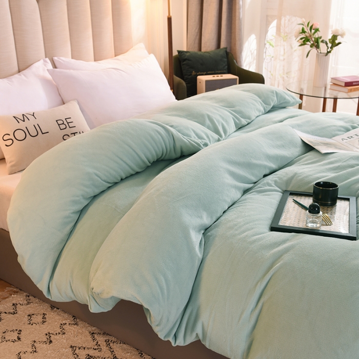 91家纺网 家纺一手货源 找家纺 甜之梦2025牛奶绒纯色拼色单品四件套被套（可定制尺寸）嫩绿