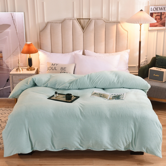 91家纺网 家纺一手货源 找家纺 甜之梦2025牛奶绒纯色拼色单品四件套被套（可定制尺寸）嫩绿