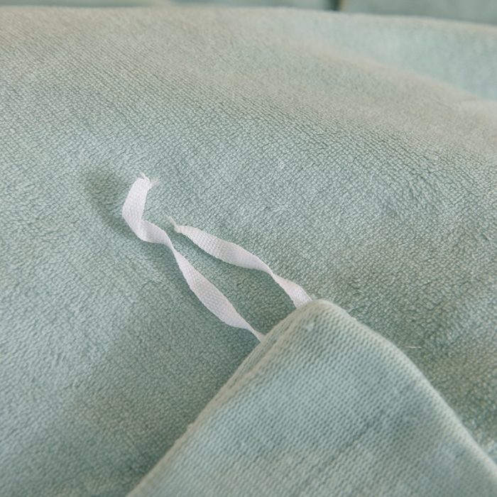 91家纺网 家纺一手货源 找家纺 甜之梦2025牛奶绒纯色拼色单品四件套被套（可定制尺寸）嫩绿