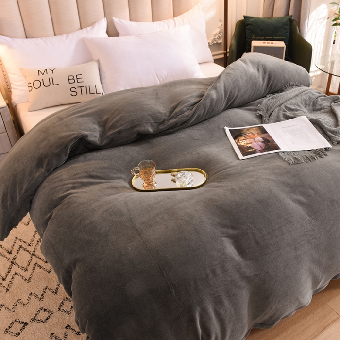91家纺网 家纺一手货源 找家纺 甜之梦 2025牛奶绒纯色拼色单品四件套被套（可定制尺寸）深灰