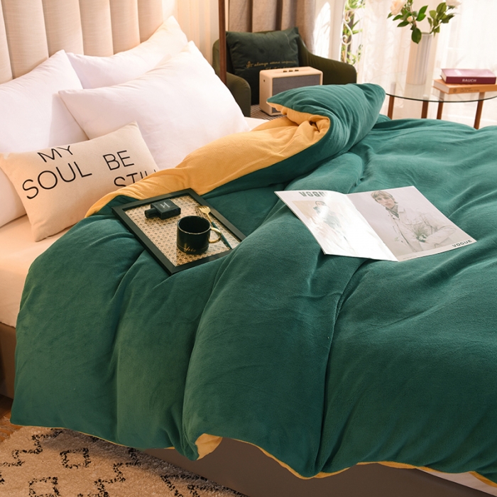 91家纺网 家纺一手货源 找家纺 甜之梦 2025牛奶绒纯色拼色单品四件套被套（可定制尺寸）墨绿＋嫩黄