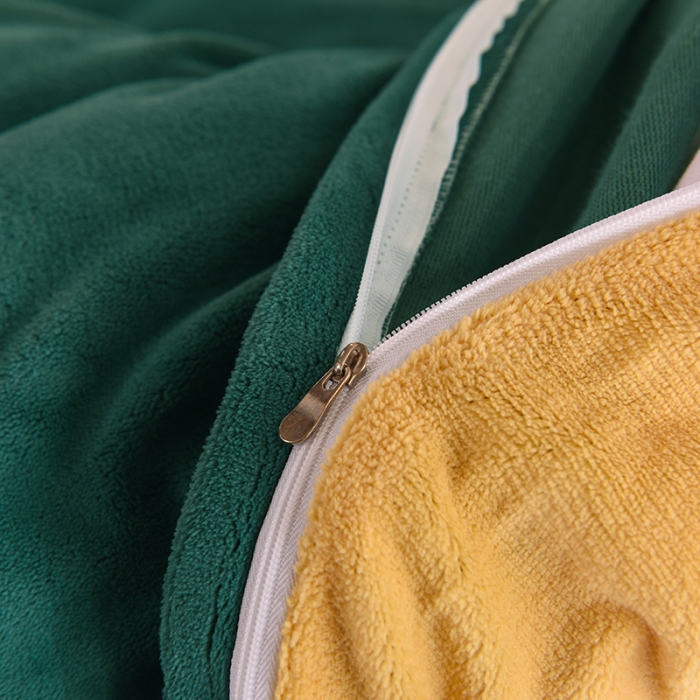 91家纺网 家纺一手货源 找家纺 甜之梦 2025牛奶绒纯色拼色单品四件套被套（可定制尺寸）墨绿＋嫩黄