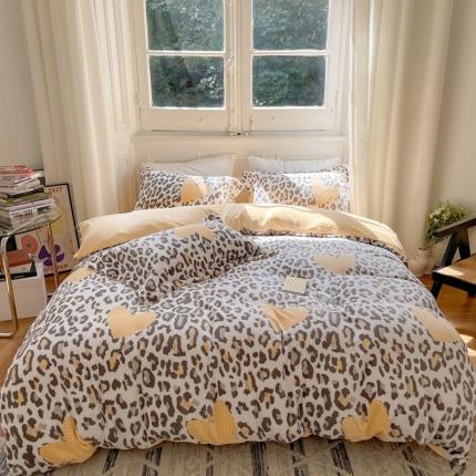 91家纺网 家纺一手货源 找家纺 （总）柚子  2021新款牛奶绒印花四件套