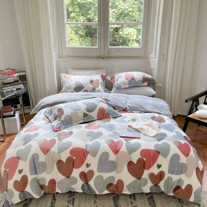 91家纺网 家纺一手货源 找家纺 柚子  2021新款牛奶绒印花四件套 采薇