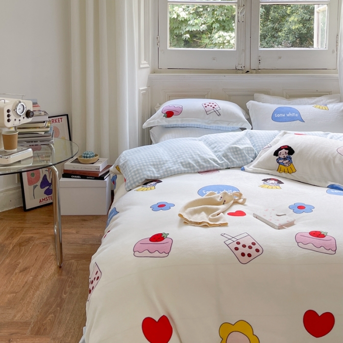 91家纺网 家纺一手货源 找家纺 柚子  2021新款牛奶绒印花四件套 公主白