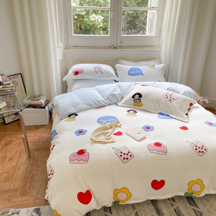 91家纺网 家纺一手货源 找家纺 柚子  2021新款牛奶绒印花四件套 公主白