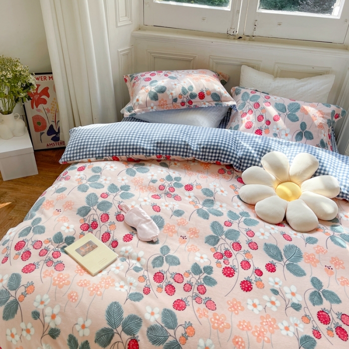 91家纺网 家纺一手货源 找家纺 柚子  2021新款牛奶绒印花四件套 花时