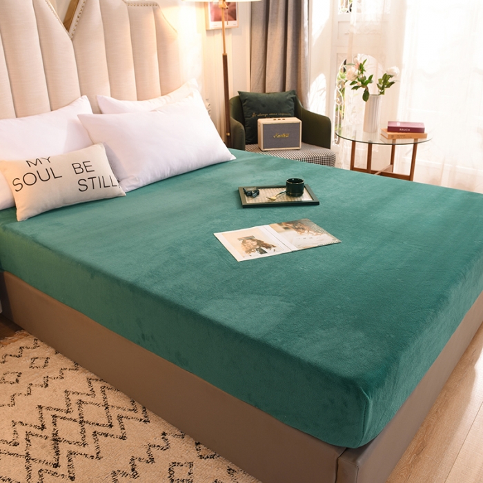 91家纺网 家纺一手货源 找家纺 甜之梦  2025牛奶绒纯色拼色单品四件套床笠（可定制尺寸）墨绿