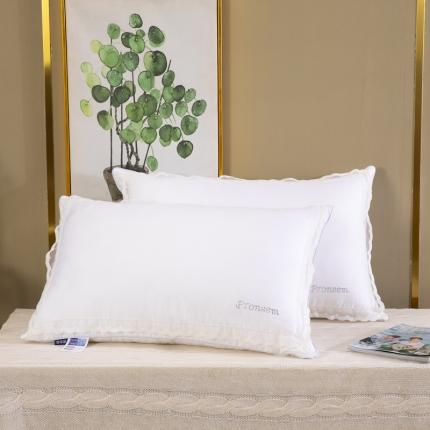 91家纺网 家纺一手货源 找家纺 (总)枕之坊 2021新款玻尿酸蕾丝水钻羽丝枕48×74cm