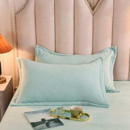 91家纺网 家纺一手货源 找家纺 甜之梦 2025新款牛奶绒单品枕套一对嫩绿