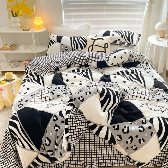 91家纺网 家纺一手货源 找家纺 金爱家 2021新款牛奶绒暖边四件套 零度空间