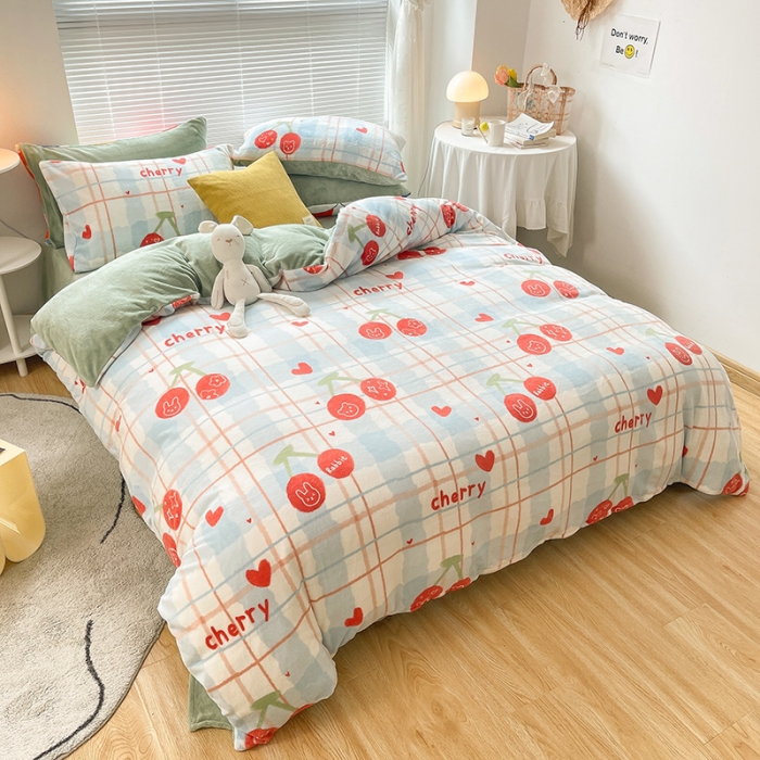 91家纺网 家纺一手货源 找家纺 金爱家 2021新款牛奶绒暖边四件套 樱桃兔兔